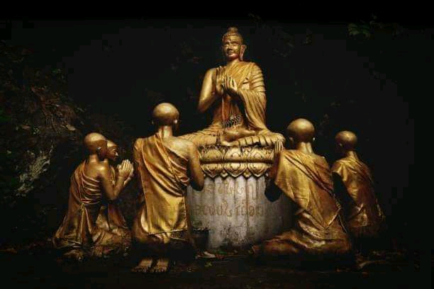 Tathagat Siddharth Gautam Buddha and Bhikkhus